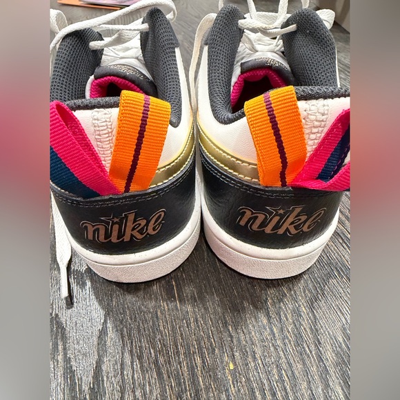 Nike Court Borough 2 SE Low Summit White Pink Prime -size 7Y - Picture 5 of 7